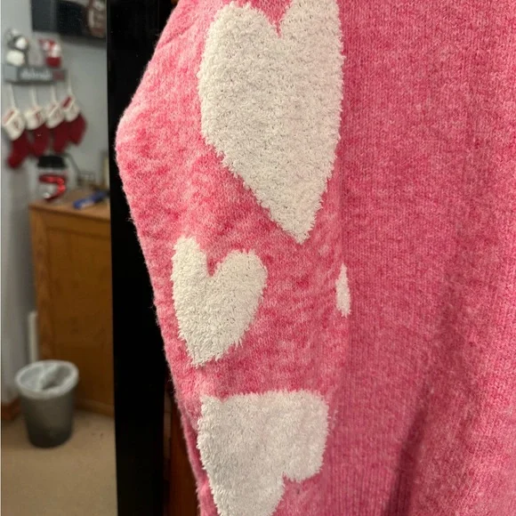 cupcakes & cashmere Pink V-Neck Sweater with Heart Details - Picture 2 of 5